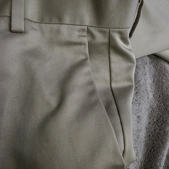 Dockers Men's Khacki Classic Fit D3 Pants Size W32 L32 - Picture 8 of 8